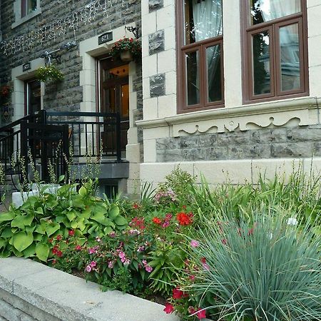 Gite University Bed And Breakfast 몬트리올 외부 사진