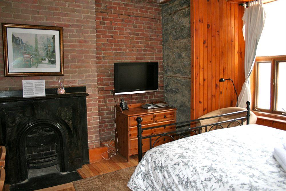 Gite University Bed And Breakfast 몬트리올 외부 사진